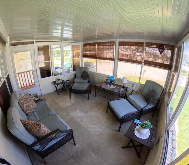 2 of 15 - 6280 Cypress Lane, Lantana, FL