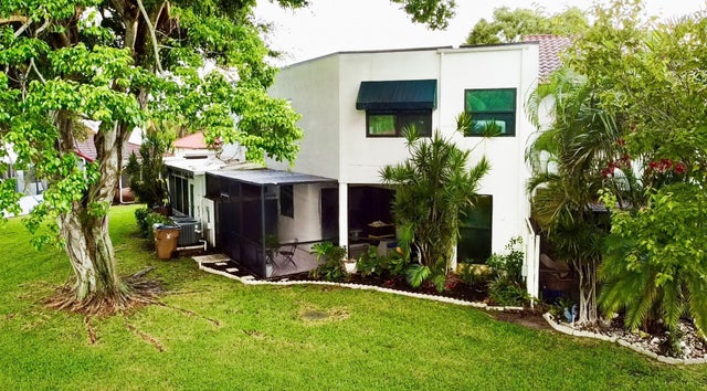 3 of 23 - 391 Nw 36th Avenue, Deerfield Beach, FL