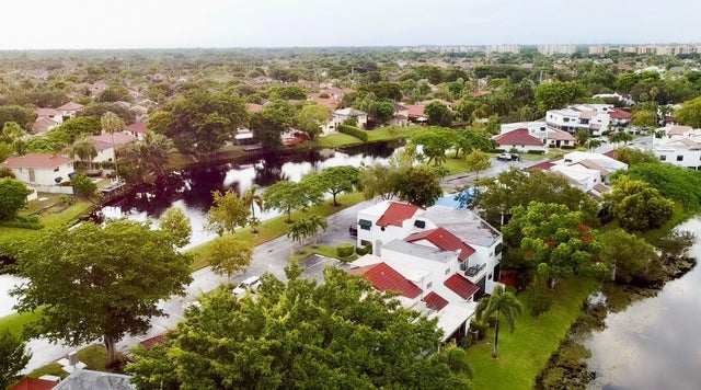 4 of 23 - 391 Nw 36th Avenue, Deerfield Beach, FL