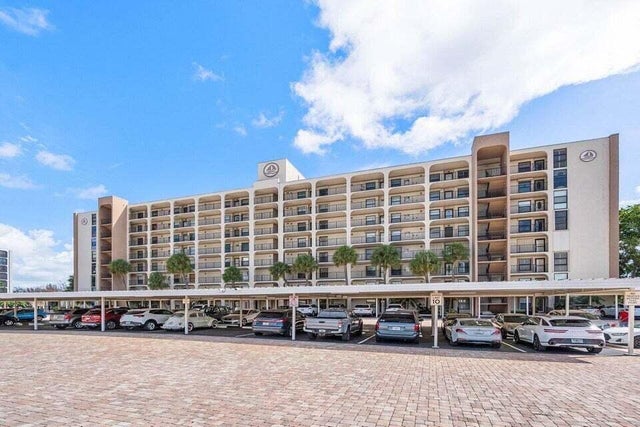 3 of 38 - 1631 Riverview Road #606, Deerfield Beach, FL