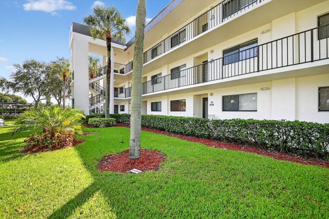 4 of 82 - 15244 Lakes Of Delray Boulevard #103, Delray Beach, FL