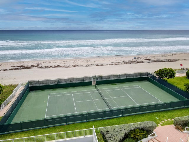 5 of 52 - 2295 S Ocean Boulevard #523, Palm Beach, FL