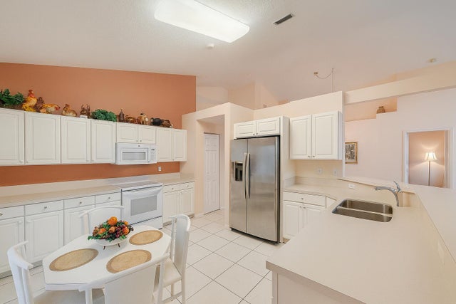 4 of 18 - N/A, Pembroke Pines, FL