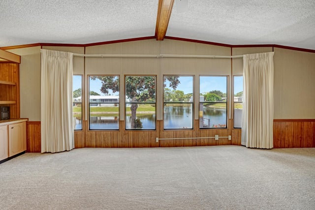 5 of 50 - 8228 Cinnamon Lane, Port Saint Lucie, FL