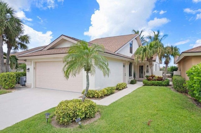 2 of 30 - 197 Ridge Road, Jupiter, FL