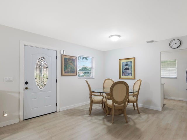 2 of 34 - 725 Whippoorwill Lane, Delray Beach, FL