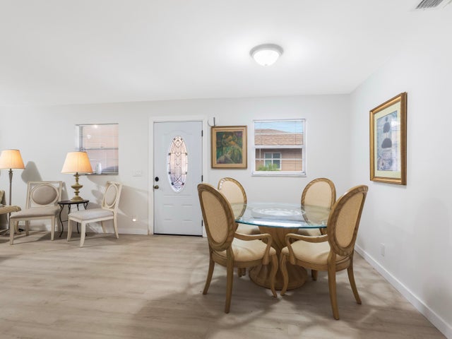 3 of 34 - 725 Whippoorwill Lane, Delray Beach, FL