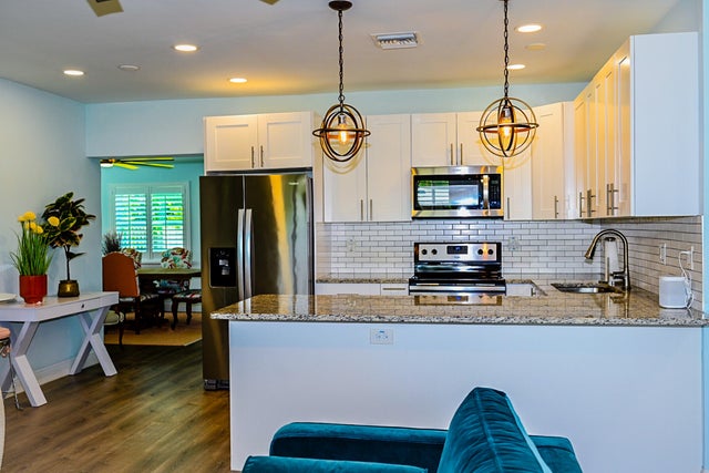 2 of 15 - 329 Leigh Road, West Palm Beach, FL