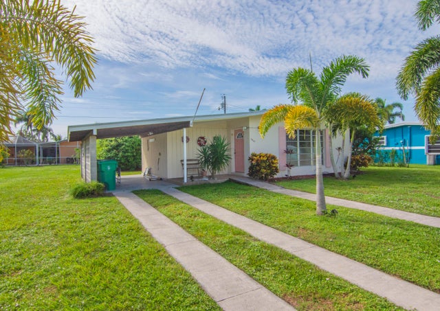 4 of 27 - 2863 Se Merritt Terrace, Port Saint Lucie, FL