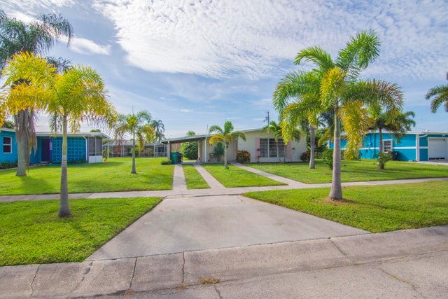 5 of 27 - 2863 Se Merritt Terrace, Port Saint Lucie, FL