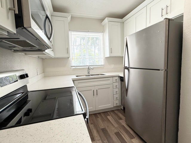 5 of 29 - 121 Auburn Drive, Lake Worth Beach, FL