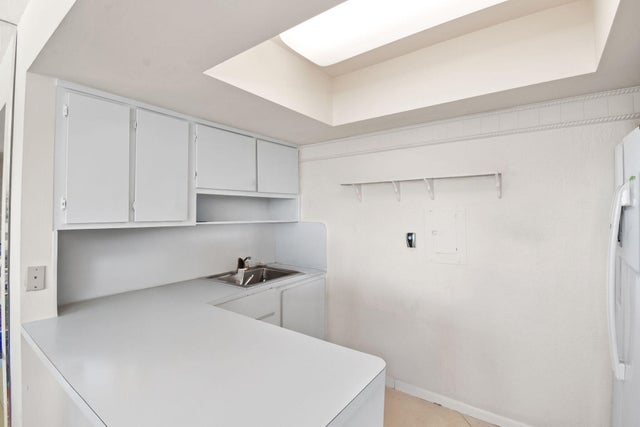 5 of 13 - 1501 S Flagler Drive #3d, West Palm Beach, FL