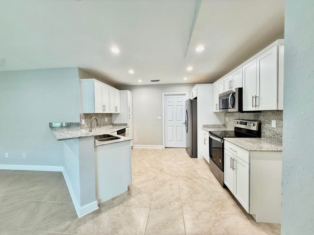 5 of 64 - 6724 Lila Court, Fort Pierce, FL