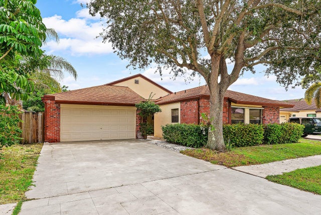 1 of 47 - 21423 Summertrace Circle, Boca Raton, FL