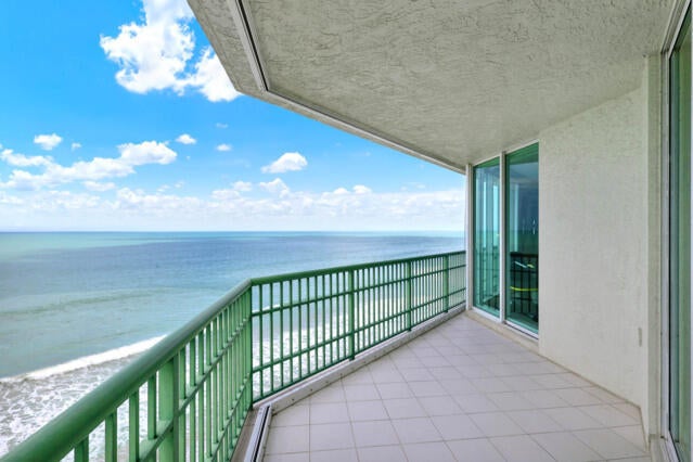 4 of 54 - 8600 S Ocean Drive #902, Jensen Beach, FL