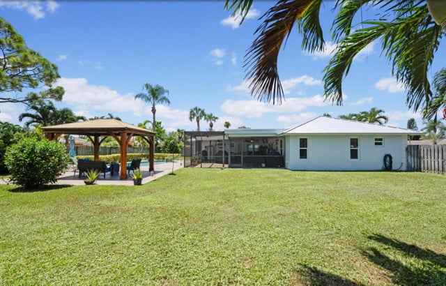 4 of 31 - 116 Santa Monica Avenue, Royal Palm Beach, FL