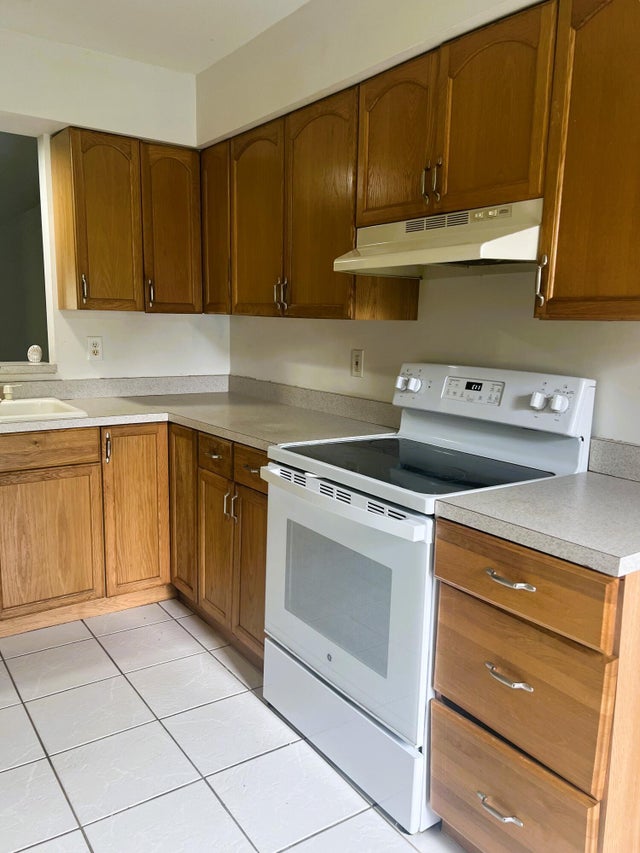 3 of 26 - 6032 Indrio Road #8, Fort Pierce, FL