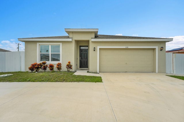 2 of 51 - 418 Nw Airoso Boulevard, Port Saint Lucie, FL