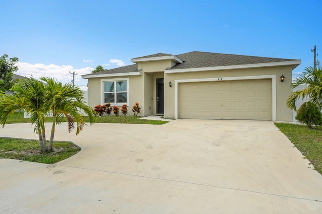 5 of 51 - 418 Nw Airoso Boulevard, Port Saint Lucie, FL
