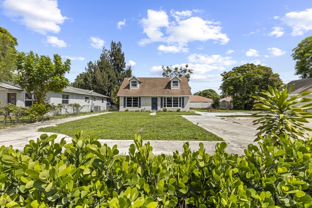 4 of 43 - 4331 Dale Road, Palm Springs, FL