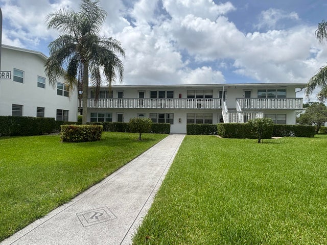 2 of 23 - 403 Windsor R, West Palm Beach, FL