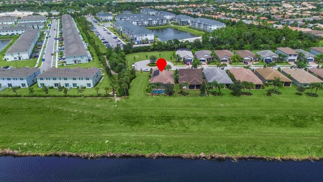 5 of 44 - 844 Se Villandry Way, Port Saint Lucie, FL