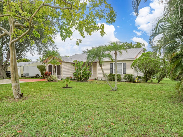 3 of 24 - 2050 Se West Dunbrooke Circle, Port Saint Lucie, FL