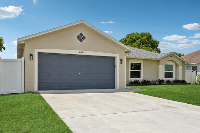 1 of 43 - 940 Sw Jeremko Avenue, Port Saint Lucie, FL