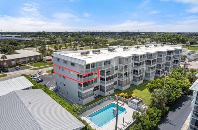 4 of 28 - 155 Yacht Club Drive #308, North Palm Beach, FL