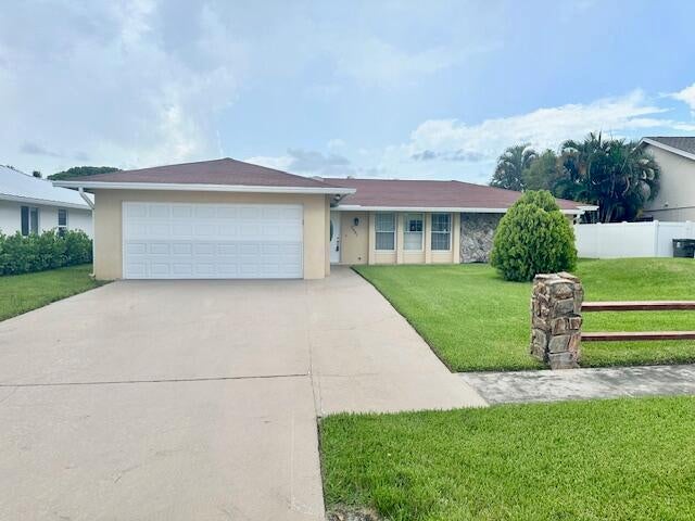1 of 20 - 2601 W Carandis Road, West Palm Beach, FL