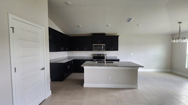 4 of 24 - 5275 San Benedetto Place, Fort Pierce, FL