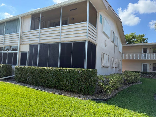4 of 16 - 201 Cambridge I, West Palm Beach, FL