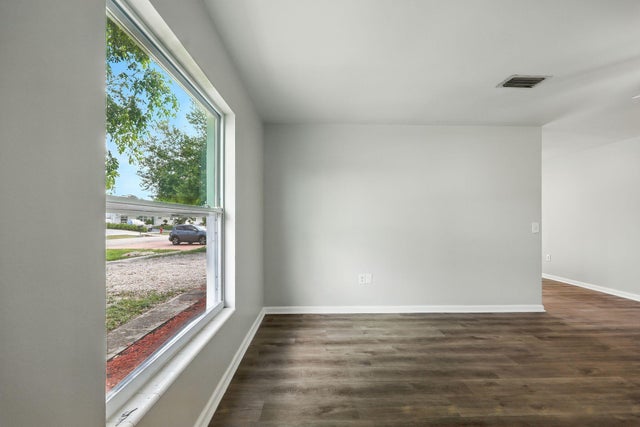 5 of 32 - 6094 Fair Green Road, West Palm Beach, FL