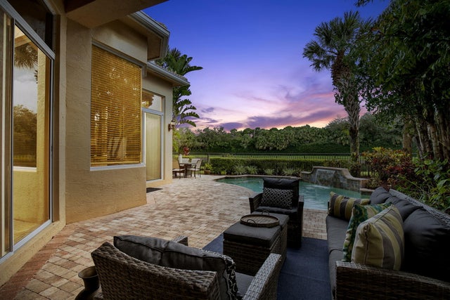 2 of 122 - 130 Andalusia Way, Palm Beach Gardens, FL