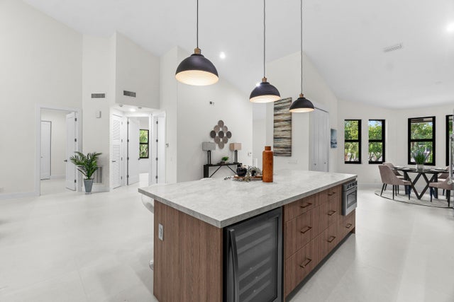 4 of 49 - 17653 Ashbourne Way #c, Boca Raton, FL