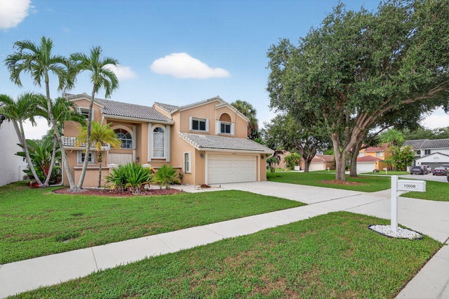 2 of 30 - 10008 Country Brook Road, Boca Raton, FL