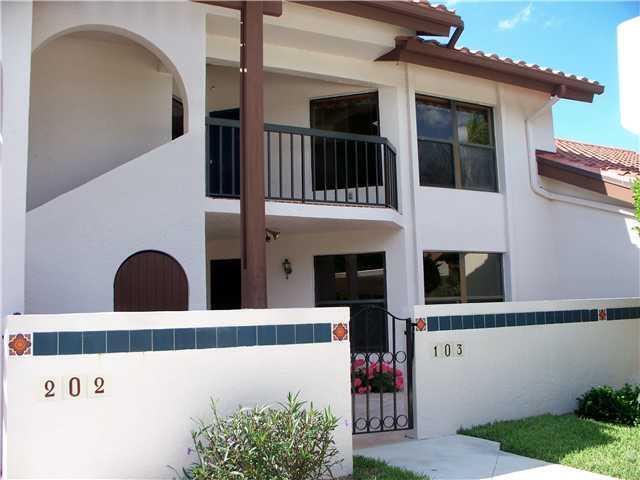 1 of 30 - 6070 Se Martinique Drive #103, Stuart, FL