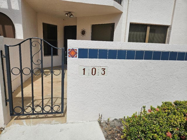 2 of 30 - 6070 Se Martinique Drive #103, Stuart, FL
