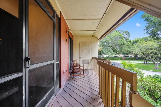3 of 23 - 12970 Dartford Trail #4, Wellington, FL
