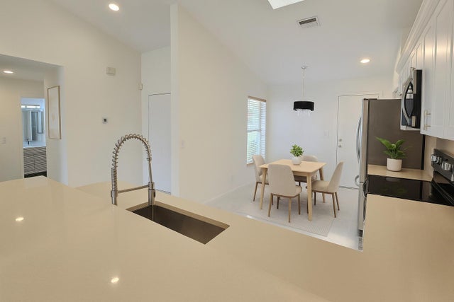 1 of 25 - 5622 Royal Lake Circle, Boynton Beach, FL