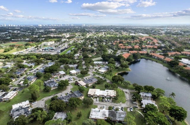 3 of 49 - 417 Sw Natura Avenue #b, Deerfield Beach, FL