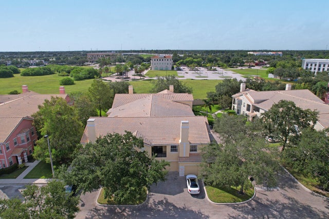 4 of 29 - 164 Sw Peacock Boulevard Sw #33-207, Port Saint Lucie, FL