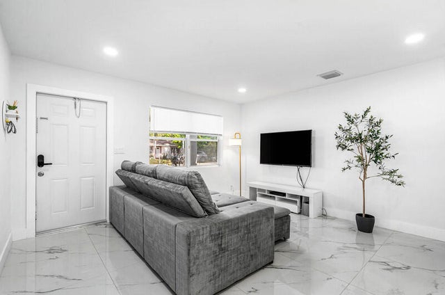 1 of 38 - 3837 Ne 16th Terrace, Pompano Beach, FL