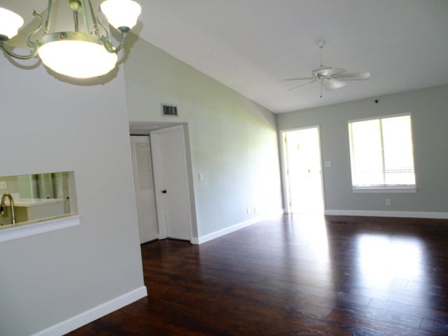 5 of 25 - 6380 Chasewood Drive #f, Jupiter, FL