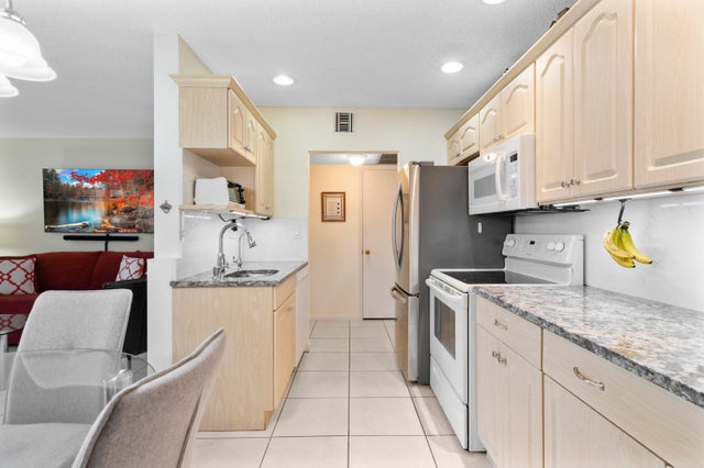 4 of 35 - 5180 E Sabal Palm Boulevard #234, Tamarac, FL