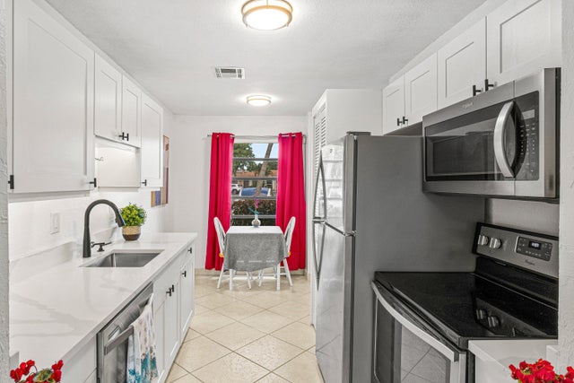 2 of 39 - 13899 Via Aurora #c, Delray Beach, FL