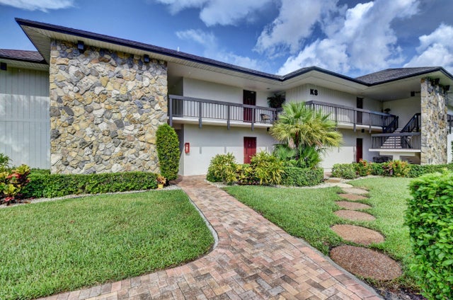 1 of 36 - 620 Greensward Lane #202-ks, Delray Beach, FL