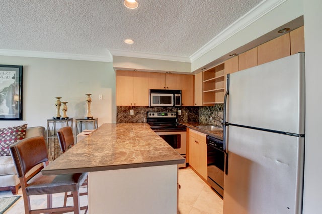 4 of 36 - 620 Greensward Lane #202-ks, Delray Beach, FL