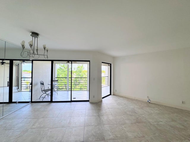 3 of 16 - 5701 Camino Del Sol #403, Boca Raton, FL