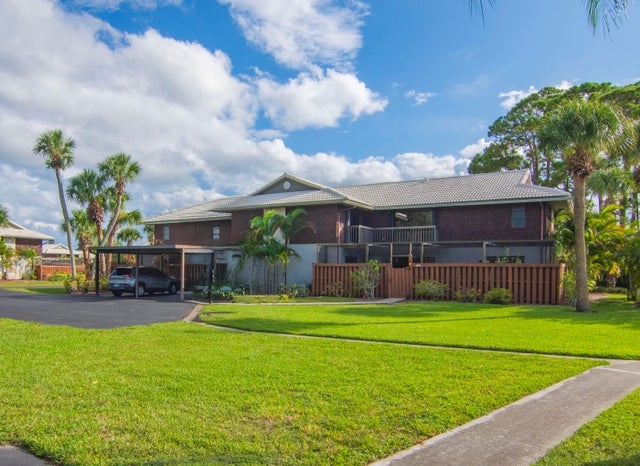 1 of 36 - 1803 Se Sir Lancelot Drive, Port Saint Lucie, FL